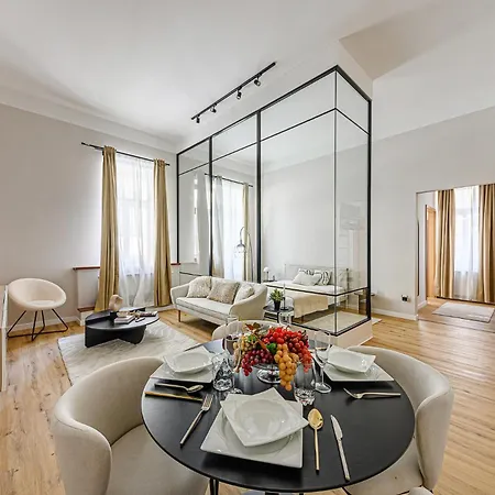 The Noble At Gozsdu Courtyard - 2br - Pool Budapest