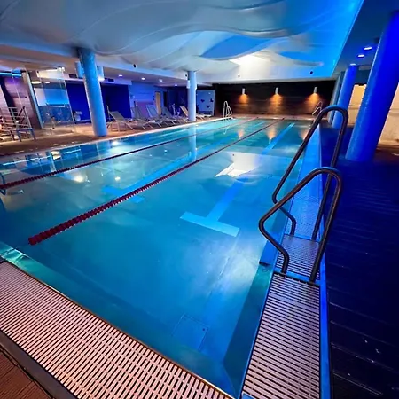The Noble At Gozsdu Courtyard - 2br - Pool Διαμέρισμα