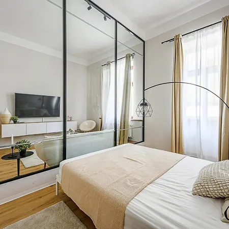 The Noble At Gozsdu Courtyard - 2br - Pool Apartamento Budapest