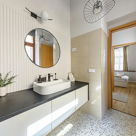 The Noble At Gozsdu Courtyard - 2br - Pool * Budapest