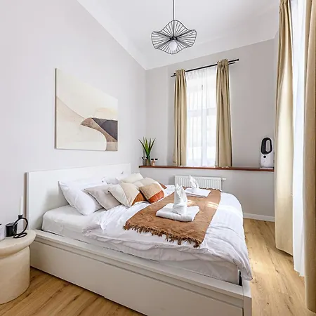 Διαμέρισμα The Noble At Gozsdu Courtyard - 2br - Pool *