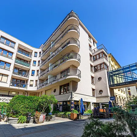 The Noble At Gozsdu Courtyard - 2br - Pool * Βουδαπέστη