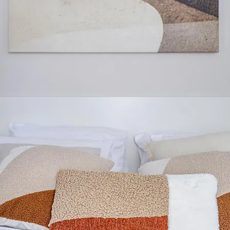 The Noble At Gozsdu Courtyard - 2br - Pool Apartamento